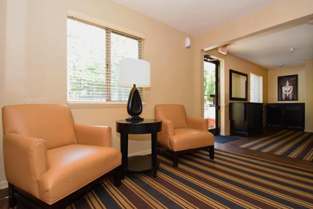 Extended Stay America Suites - Nashville - Airport - Elm Hill Pike Main image 2